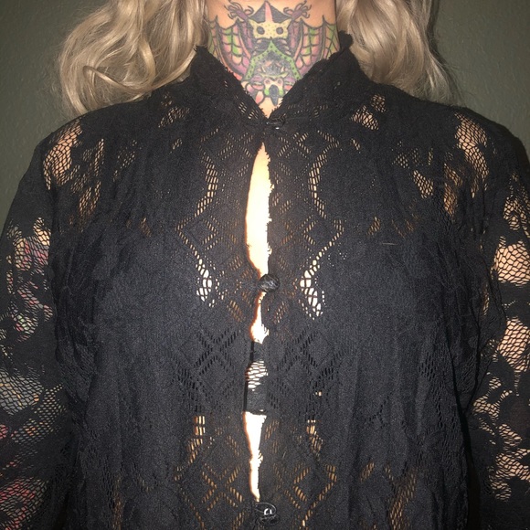 Lace maxi/goth style - Picture 3 of 4